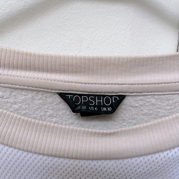 TOPSHOP Athleisure Long Sleeve Crop Sweatshirt - Picture 2 of 4
